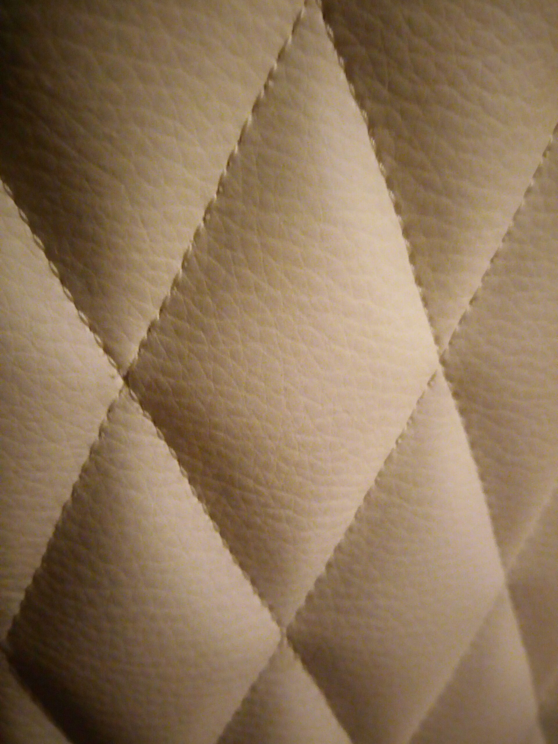 Ecopelle imbottita - Image 2